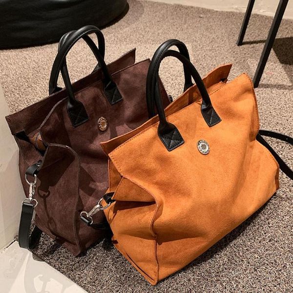 evening bags vintage large tote bag 2021 winter quality matte pu leather women's designer handbag high capacity shoulder messenger
evening bags vintage large tote bag 2021 winter quality matte pu leather women's designer handbag high capacity shoulder messenger