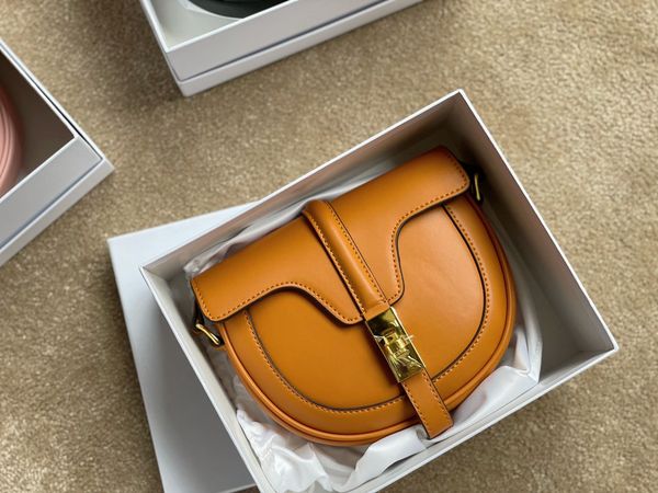 luxury bags purse woman new multi pochette saddles bag special lock crossbody shoulder bag 2021
luxury bags purse woman new multi pochette saddles bag special lock crossbody shoulder bag 2021