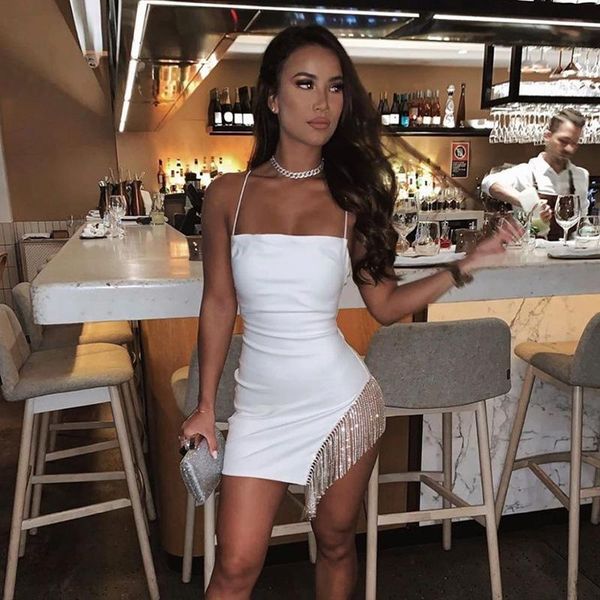 casual dresses tassel solid strapless sleeveless patchwork bodycon dress 2021 autumn fashion elegant senior club party women, Black;gray
casual dresses tassel solid strapless sleeveless patchwork bodycon dress 2021 autumn fashion elegant senior club party women, Black;gray