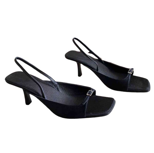 women's formal shoes 2021 spring and summer black open toe fine net red girl's small high square head middle heel one line belt sa
women's formal shoes 2021 spring and summer black open toe fine net red girl's small high square head middle heel one line belt sa
