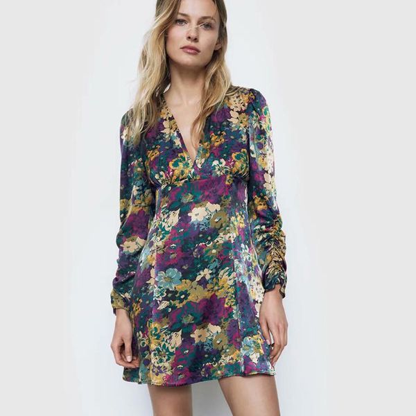 arrival summer floral retro printed dress women fashion v-neck long sleeve above knee woman elegant dresses casual, Black;gray
arrival summer floral retro printed dress women fashion v-neck long sleeve above knee woman elegant dresses casual, Black;gray