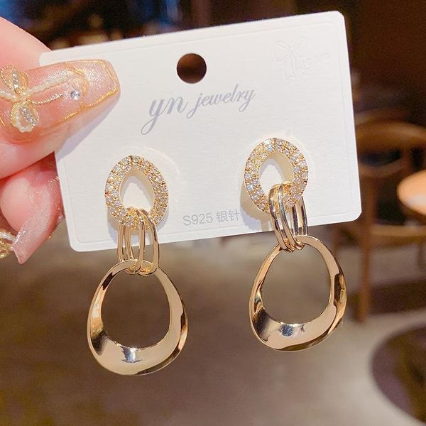arrive 14k real gold s925 silver needle earrings with micro inlaid circles stud for women cubic zircon zc, Golden;silver
arrive 14k real gold s925 silver needle earrings with micro inlaid circles stud for women cubic zircon zc, Golden;silver
