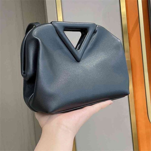 luxury designer crossbody shoulder backpack handbags tote bag bags handbags wallet purse dumplings the triangle leather fold one shoulder cl
luxury designer crossbody shoulder backpack handbags tote bag bags handbags wallet purse dumplings the triangle leather fold one shoulder cl