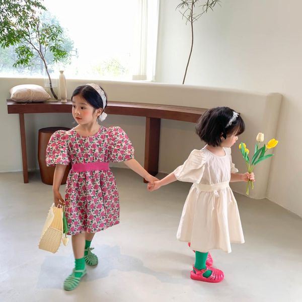 summer korean children's clothing girls' rose dress short sleeve princess girl's dresses, Red;yellow
summer korean children's clothing girls' rose dress short sleeve princess girl's dresses, Red;yellow