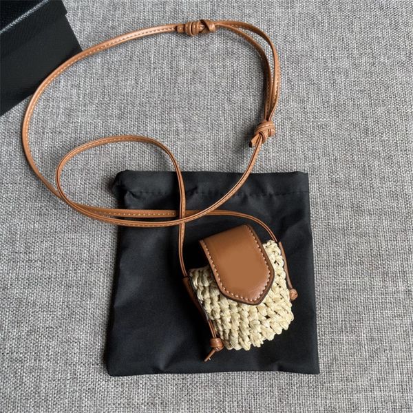 9*7.5cm 2021 luxury straw plaited crossbody mini bags for penny lipsticks headphones brand shoulder bag 062302
9*7.5cm 2021 luxury straw plaited crossbody mini bags for penny lipsticks headphones brand shoulder bag 062302