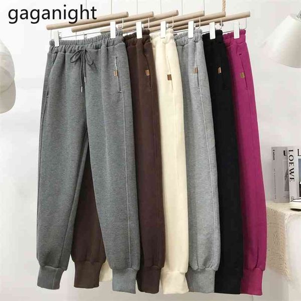 autumn winter women warm pants high waist solid lady sport trousers streetwear bottom pantalon sweatpants 210601, Black;white
autumn winter women warm pants high waist solid lady sport trousers streetwear bottom pantalon sweatpants 210601, Black;white