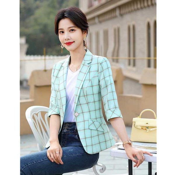 women's suits & blazers short plaid suit spring 2021 three-quarter sleeves small blouse all-match temperament slim jacket, White;black
women's suits & blazers short plaid suit spring 2021 three-quarter sleeves small blouse all-match temperament slim jacket, White;black