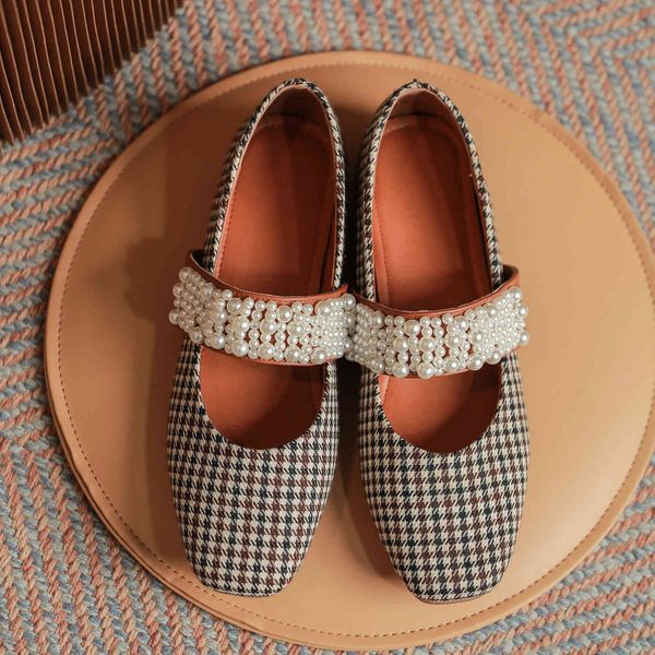spring and summer new comfortable versatile thick heel casual small women's shoes fashion pearl one-sided belt outlet black friday
spring and summer new comfortable versatile thick heel casual small women's shoes fashion pearl one-sided belt outlet black friday