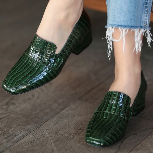 dress shoes brand maddy green color crocodile patterned 3cm low heel women 's shoes for designer ,, Black
dress shoes brand maddy green color crocodile patterned 3cm low heel women 's shoes for designer ,, Black