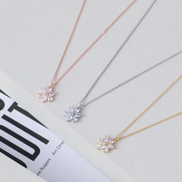 pendant necklaces european and american little fresh girl heart snowflake shape inlaid water drop sparkle lady style necklace, Silver
pendant necklaces european and american little fresh girl heart snowflake shape inlaid water drop sparkle lady style necklace, Silver