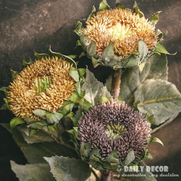 12pcs/lot wholesale 100% high-q vintage artificial sunflower exquisite fake helianthus flower for home christmas decoration decorative flo
12pcs/lot wholesale 100% high-q vintage artificial sunflower exquisite fake helianthus flower for home christmas decoration decorative flo