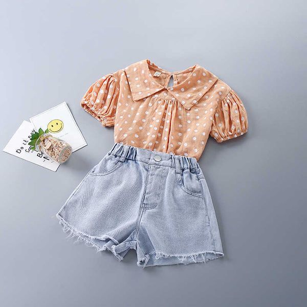 2-7 years summer girl clothing set fashion casual dot shirt + denim shorts kid children girls 210615, White
2-7 years summer girl clothing set fashion casual dot shirt + denim shorts kid children girls 210615, White