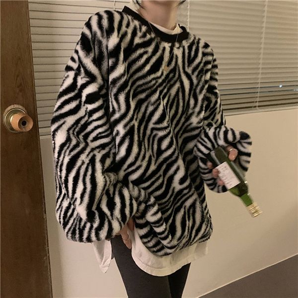 sweater sweaters pullover striped velvet loose sweater plus size women clothing, White;black
sweater sweaters pullover striped velvet loose sweater plus size women clothing, White;black