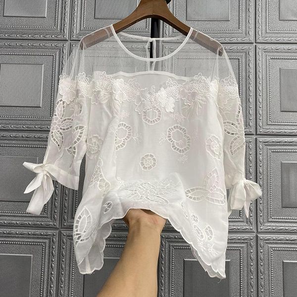 women's blouses & shirts she is really different white lace embroidery short mulberry silk shirt women blouse
women's blouses & shirts she is really different white lace embroidery short mulberry silk shirt women blouse