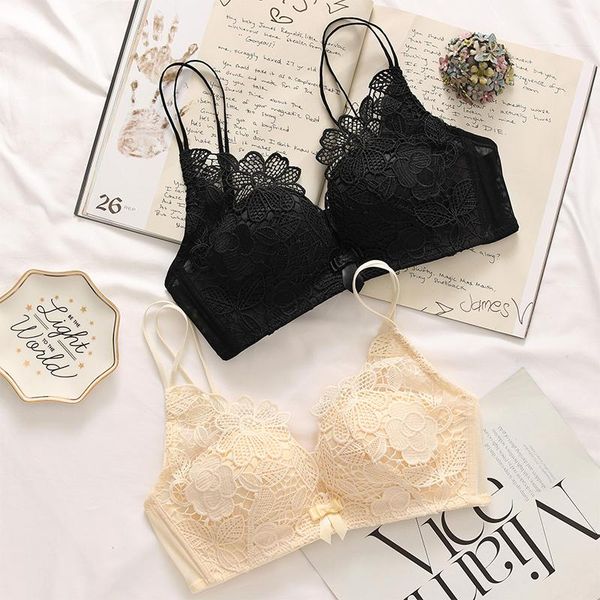 bras sets floral embroidery push up thicken seamless bra and panty set hollow out fashion deep-v neck women underwear intimates, Red;black
bras sets floral embroidery push up thicken seamless bra and panty set hollow out fashion deep-v neck women underwear intimates, Red;black