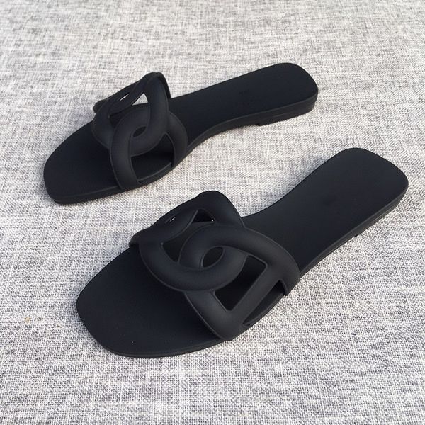 designer luxury oran sandal women chain slides summer rubber big head slides fashion beach shoes flat slippers with box 322, Black
designer luxury oran sandal women chain slides summer rubber big head slides fashion beach shoes flat slippers with box 322, Black