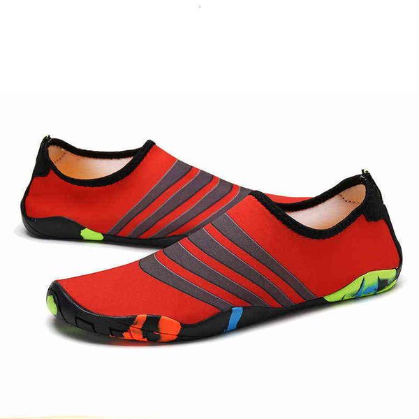 outdoor chilen's swimming shoes, beach tracing parent-child fitness paste , wading fast ying diving shoes, Black
outdoor chilen's swimming shoes, beach tracing parent-child fitness paste , wading fast ying diving shoes, Black