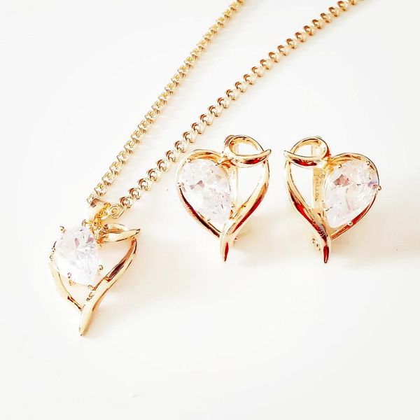 earrings & necklace love crystal heart jewelry set fashion women sets trendy pendant earring, Silver
earrings & necklace love crystal heart jewelry set fashion women sets trendy pendant earring, Silver