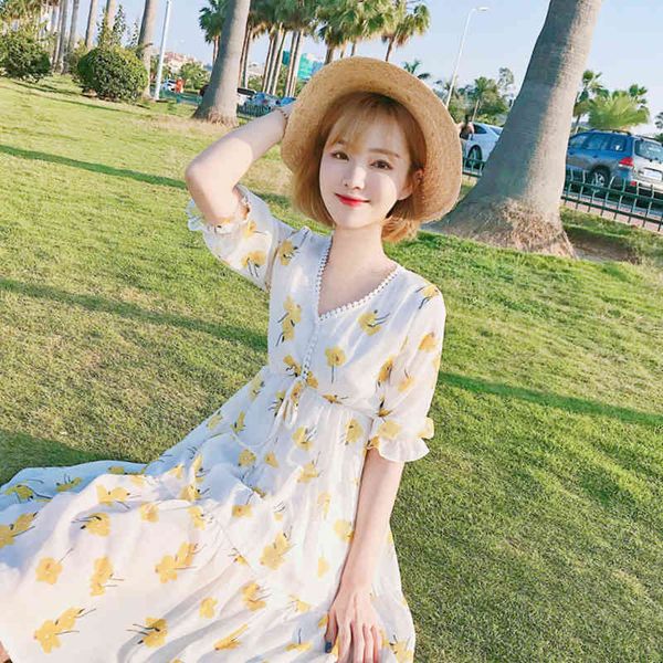 dresses floral dress 2021 spring and summer new fresh v-neck waist thin gentle medium length chiffon skirt, Black;gray
dresses floral dress 2021 spring and summer new fresh v-neck waist thin gentle medium length chiffon skirt, Black;gray