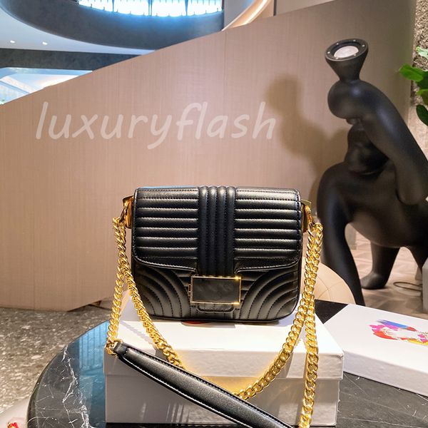 2021 summer small square bag leather luxurys shoulder bags simple and portable designers lady chain messenger underarm purse
2021 summer small square bag leather luxurys shoulder bags simple and portable designers lady chain messenger underarm purse