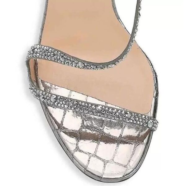 with box loubutins christians red-bottomes 2022summer luxury designer women sandals sheepskin leather narrow band stud sandals high heels st, Black
with box loubutins christians red-bottomes 2022summer luxury designer women sandals sheepskin leather narrow band stud sandals high heels st, Black