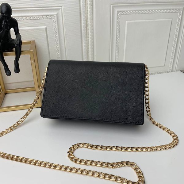 2021 handbag designer quality wallet women underarm handbags bags crossbody shoulder bag messenger purse
2021 handbag designer quality wallet women underarm handbags bags crossbody shoulder bag messenger purse