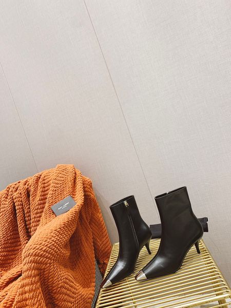 2022 women boots chunky heel martin boot woman winter warm ankle snow booties lady shoes knitted stretch black leather knight short bootss w
2022 women boots chunky heel martin boot woman winter warm ankle snow booties lady shoes knitted stretch black leather knight short bootss w