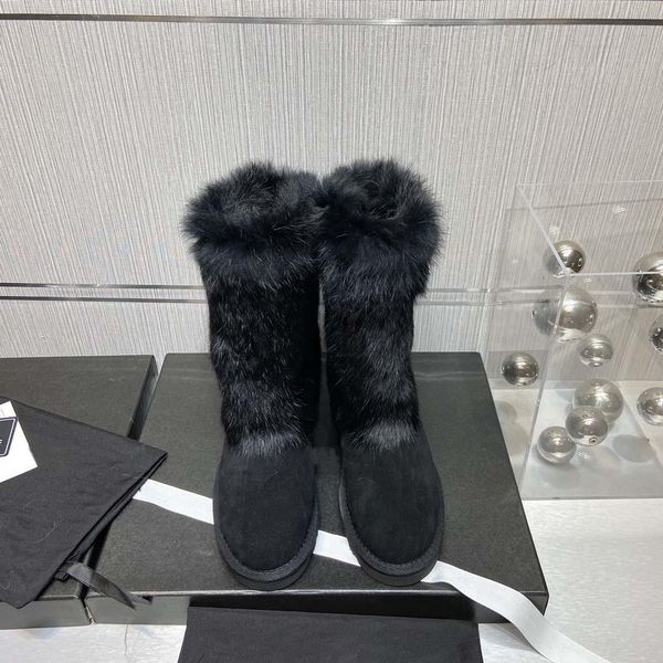 new women snow boots stylish classic sheepskin wool black white luxury designer winter girls casual non-slip flat boots size 35-40
new women snow boots stylish classic sheepskin wool black white luxury designer winter girls casual non-slip flat boots size 35-40