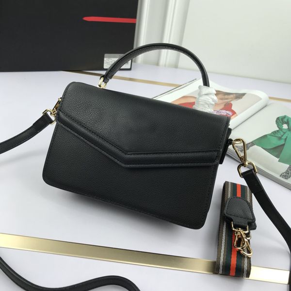 classic handbags 2021 women luxury fashion black flip shoulder bag striped double shoulders strap genuine leather brand handbag crossbody
classic handbags 2021 women luxury fashion black flip shoulder bag striped double shoulders strap genuine leather brand handbag crossbody