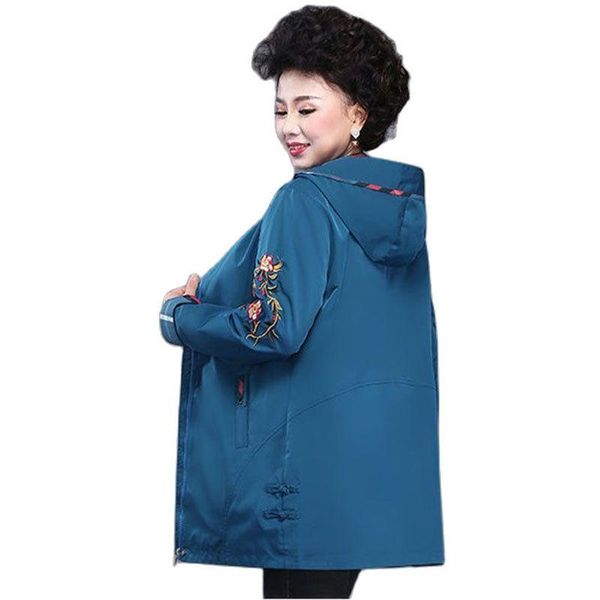 women's trench coats middle aged mother spring autumn jackets mid-length windbreaker overcoat 2021 ladies clothing hood embroidere jack, Tan;black
women's trench coats middle aged mother spring autumn jackets mid-length windbreaker overcoat 2021 ladies clothing hood embroidere jack, Tan;black