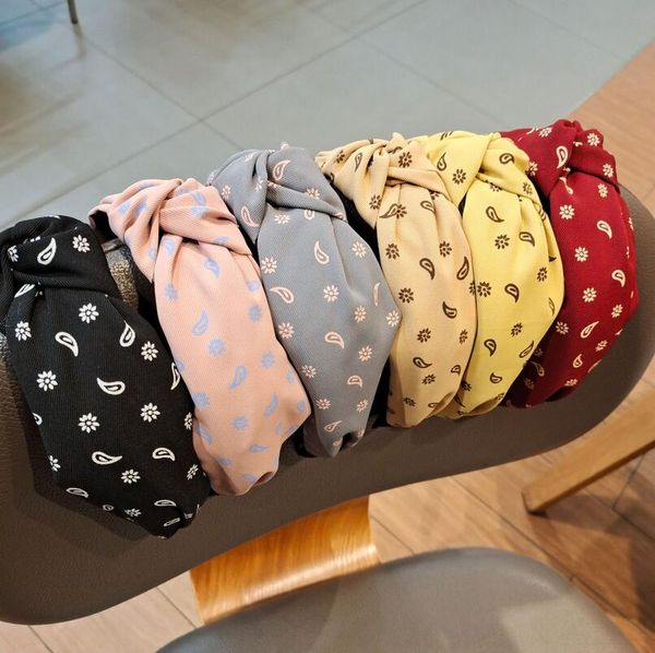 korean fashion designer flower print cloth headbands charm women wide edge hair hoop girls vintage retro hairbands ladies headwears accessor, Silver
korean fashion designer flower print cloth headbands charm women wide edge hair hoop girls vintage retro hairbands ladies headwears accessor, Silver