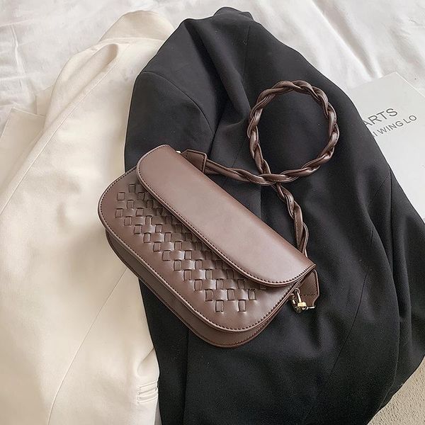 evening bags women braided shoulder strap bag pu leather square fashion messenger underarm retro female
evening bags women braided shoulder strap bag pu leather square fashion messenger underarm retro female