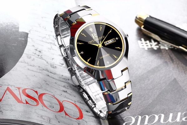 wristwatches 2021 fashion men watch quartz crystal waterproof tungsten steel calendar date week business, Slivery;brown
wristwatches 2021 fashion men watch quartz crystal waterproof tungsten steel calendar date week business, Slivery;brown
