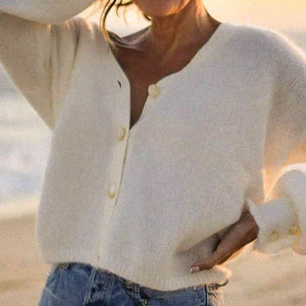 women's sweaters fancy vintage woman's sweater, knitting jacket with puffing sleeves, v-neck, loose cardigan for autumn and winter, White;black
women's sweaters fancy vintage woman's sweater, knitting jacket with puffing sleeves, v-neck, loose cardigan for autumn and winter, White;black