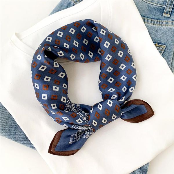 scarves pure silk scarf women bandana printed foulard hairband tie spring small neckerchief female 2021, Blue;gray
scarves pure silk scarf women bandana printed foulard hairband tie spring small neckerchief female 2021, Blue;gray