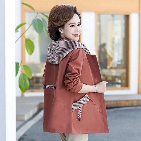 women's trench coats plus size hooded jacket 2021 middle-aged mothers autumn stitching long-sleeve coat loose casual female windbreaker, Tan;black
women's trench coats plus size hooded jacket 2021 middle-aged mothers autumn stitching long-sleeve coat loose casual female windbreaker, Tan;black