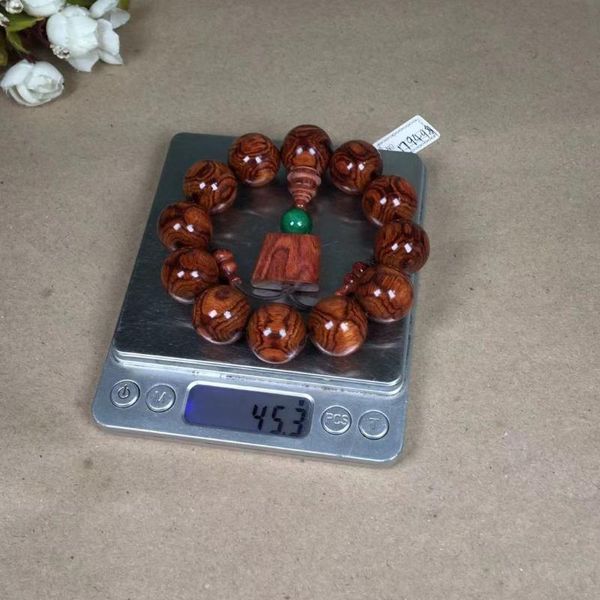 beaded, strands hainan huanghuali, 2.0 specifications x-patterned eyes, clear and full texture good oiliness, feel when playing, Black
beaded, strands hainan huanghuali, 2.0 specifications x-patterned eyes, clear and full texture good oiliness, feel when playing, Black