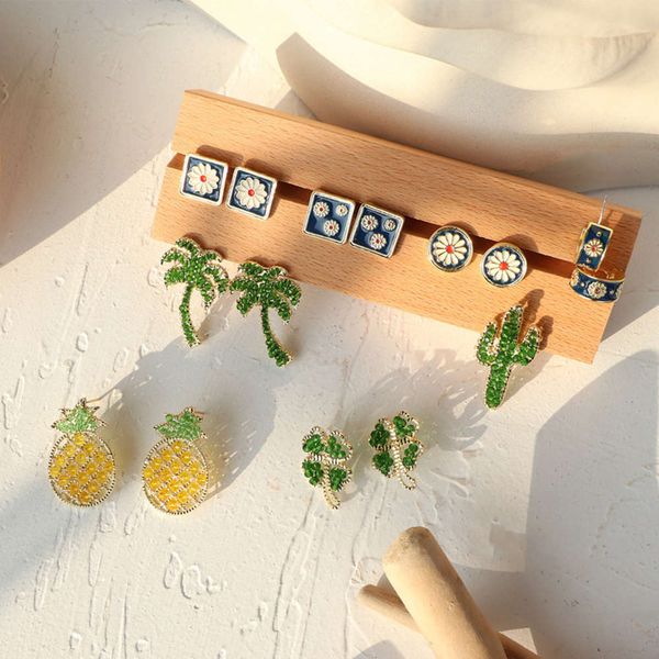 ins alloy pineapple cactus crystal handmade earrings s925 silver needle oil dripping flower earrings girl, Black
ins alloy pineapple cactus crystal handmade earrings s925 silver needle oil dripping flower earrings girl, Black