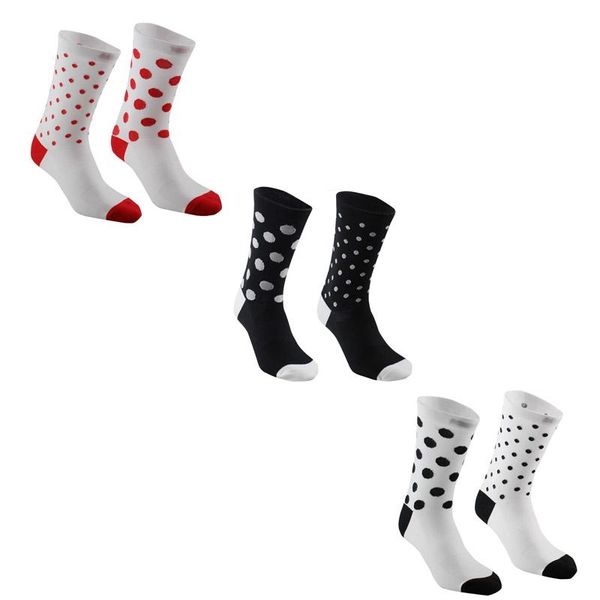 sports socks 2021professional cyclingsocks high cool tall mountain bike outdoor sport compression running basketball, Black
sports socks 2021professional cyclingsocks high cool tall mountain bike outdoor sport compression running basketball, Black