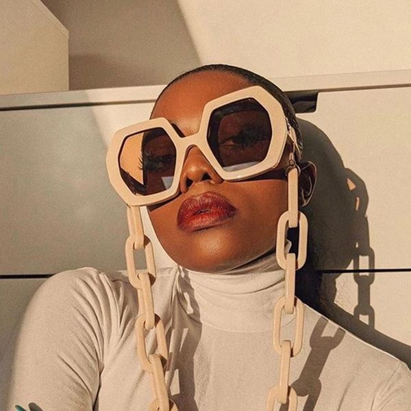 sunglasses large square oversized women retro designer big chain sun glasses female men ins shade eyewear, White;black
sunglasses large square oversized women retro designer big chain sun glasses female men ins shade eyewear, White;black