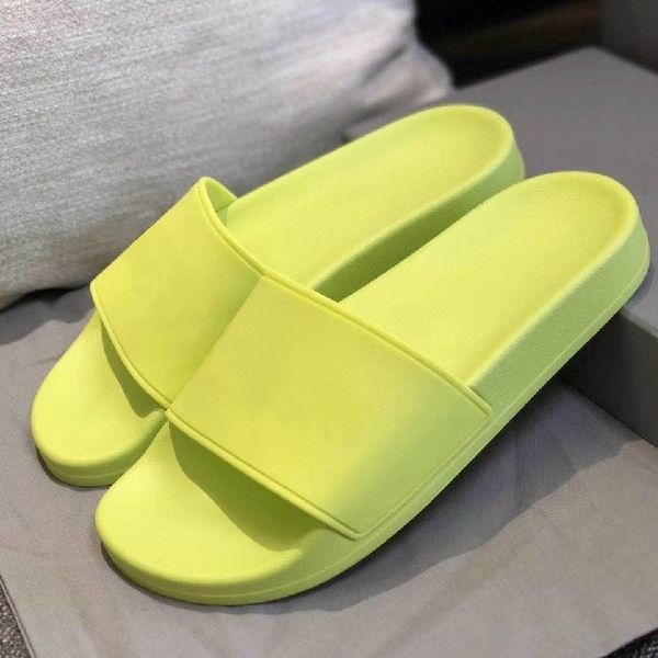 woman ladies fashion luxury sports rubber for men and women shoes couple sandals and fat slippers 2021, Black
woman ladies fashion luxury sports rubber for men and women shoes couple sandals and fat slippers 2021, Black