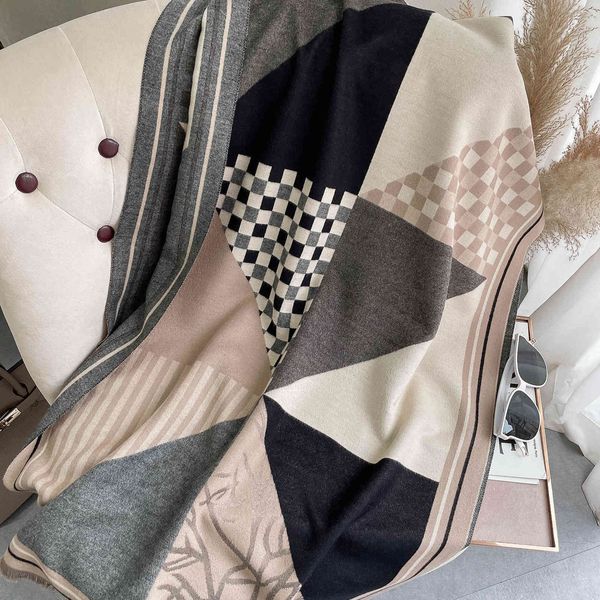 70% off design 2021 new color grid autumn and imitation cashmere shawl korean jacquard women's warm tourism long scarf live broadcast d, Blue;gray
70% off design 2021 new color grid autumn and imitation cashmere shawl korean jacquard women's warm tourism long scarf live broadcast d, Blue;gray
