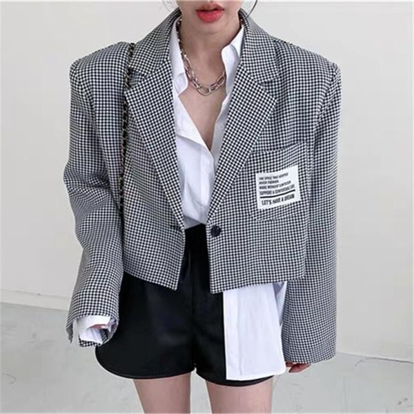 plaid blazers for women notched collar long sleeve single button pocket short coats autumn office lady 2021 fashion women's suits &, White;black
plaid blazers for women notched collar long sleeve single button pocket short coats autumn office lady 2021 fashion women's suits &, White;black