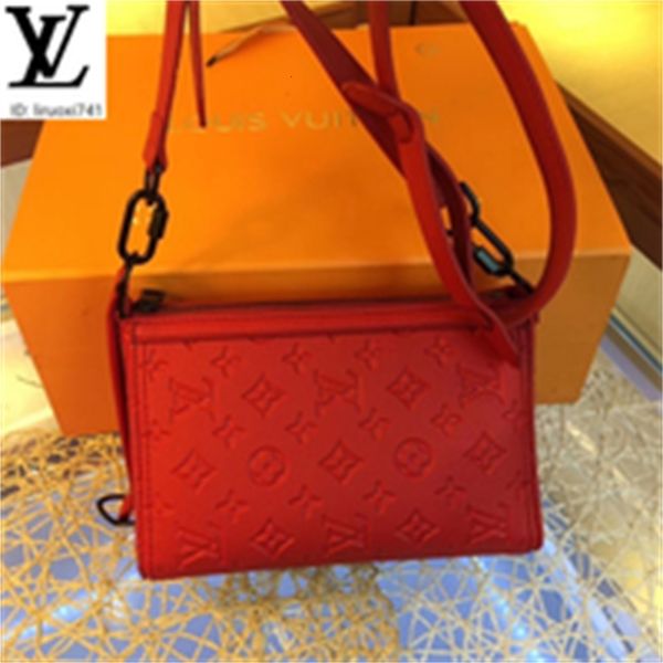 brand designer luxury m54330 embossed triangle bag red women handbags iconic bags handles shoulder bags totes cross body bag clutches ev
brand designer luxury m54330 embossed triangle bag red women handbags iconic bags handles shoulder bags totes cross body bag clutches ev