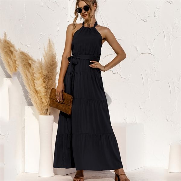 summer elegant beach long dress women fashion halter neck strap halter stitching ladies boho dress women vestidos 210508, Black;gray
summer elegant beach long dress women fashion halter neck strap halter stitching ladies boho dress women vestidos 210508, Black;gray