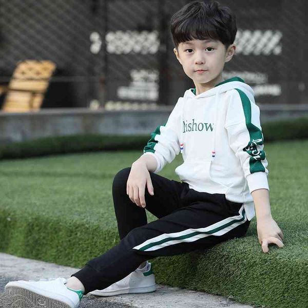 children's wear suit 2021 new spring and autumn children's big boys' foreign style sports sweater korean edition tide, Black;white
children's wear suit 2021 new spring and autumn children's big boys' foreign style sports sweater korean edition tide, Black;white