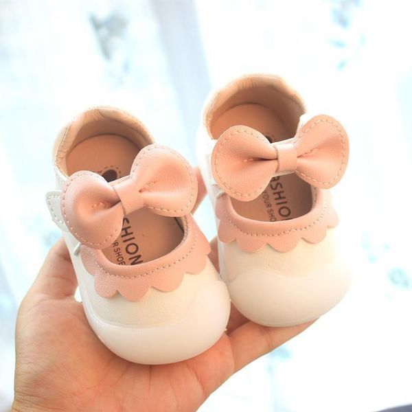 first walkers 2021 bowknot baby girl walking shoes spring and autumn princess 0-1-2 soft soled little single children
first walkers 2021 bowknot baby girl walking shoes spring and autumn princess 0-1-2 soft soled little single children