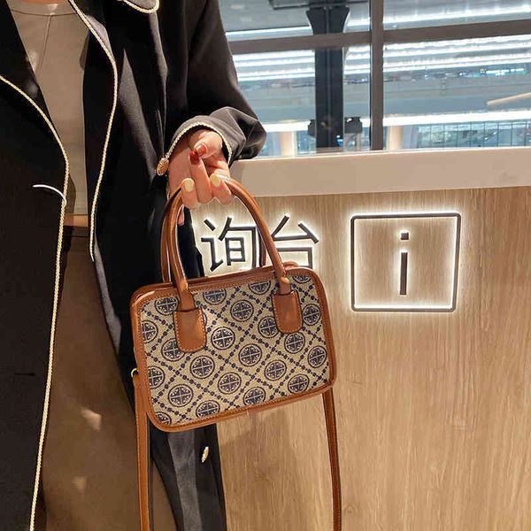 75% off handbag factory store bag female printed pillow red portable single shoulder diagonal
75% off handbag factory store bag female printed pillow red portable single shoulder diagonal
