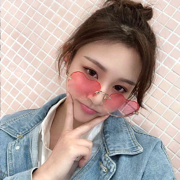 new love gradient peach heart sunglass women's framels cut ee sunglass personalized fashion street shooting glassl3li, White;black
new love gradient peach heart sunglass women's framels cut ee sunglass personalized fashion street shooting glassl3li, White;black