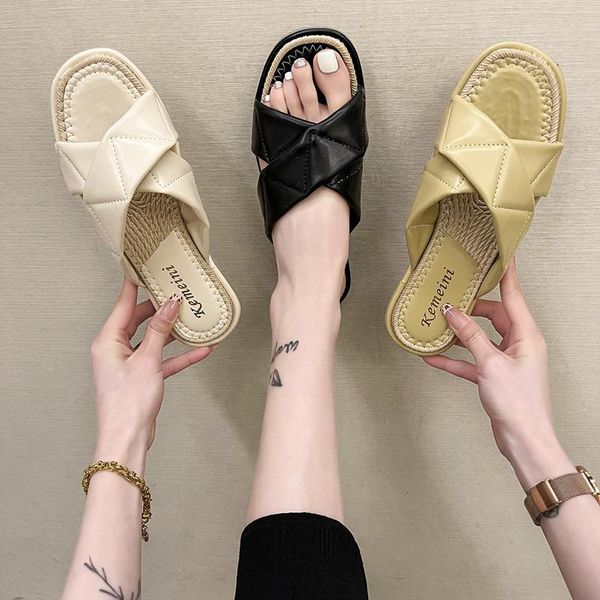 beach shoes lady slippers casual slipers women slides sabot girl luxury 2021 flat pu basic rubber cross-tied woman la, Black
beach shoes lady slippers casual slipers women slides sabot girl luxury 2021 flat pu basic rubber cross-tied woman la, Black